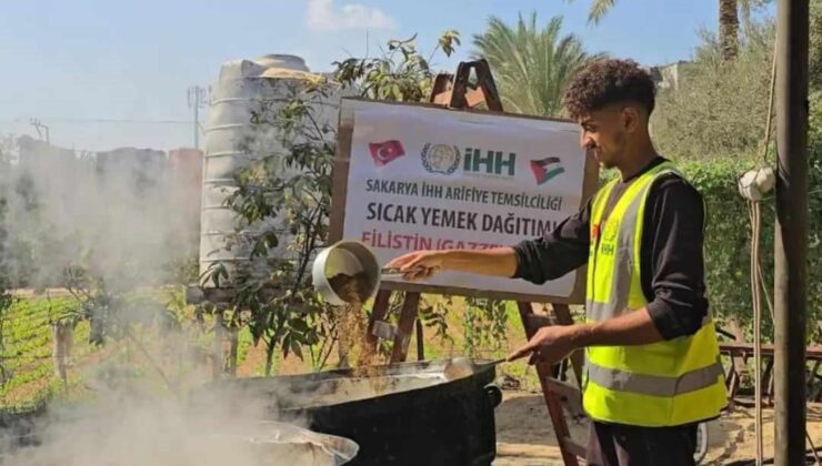 Arifiye İHH’dan Gazze’de yemek dağıtımı