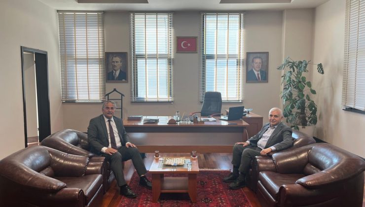 Siirt Milletvekili Mervan Gül’den Arifiye Belediyesi’ne Ziyaret