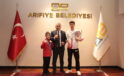 Şampiyon sporcuları kabul etti