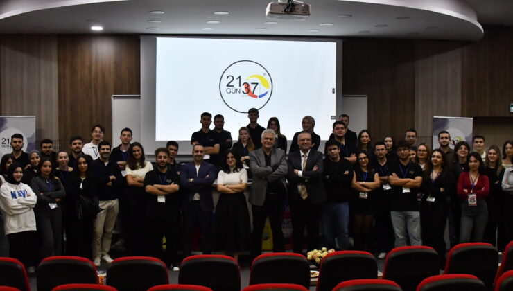 Küresel Ticaretin Yeni Dinamikleri Tartışıldı