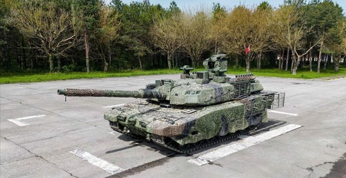 Temelleri Arifiye Tank Palet Fabrikası’nda atılan ALTAY Tankı TSK’ya teslim ediliyor