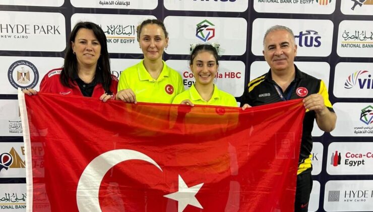 Milli formayla masa tenisinde Dünya Şampiyonluğu