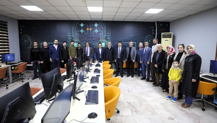 Yazılım Geliştirme ve Sistem Laboratuvarı açıldı