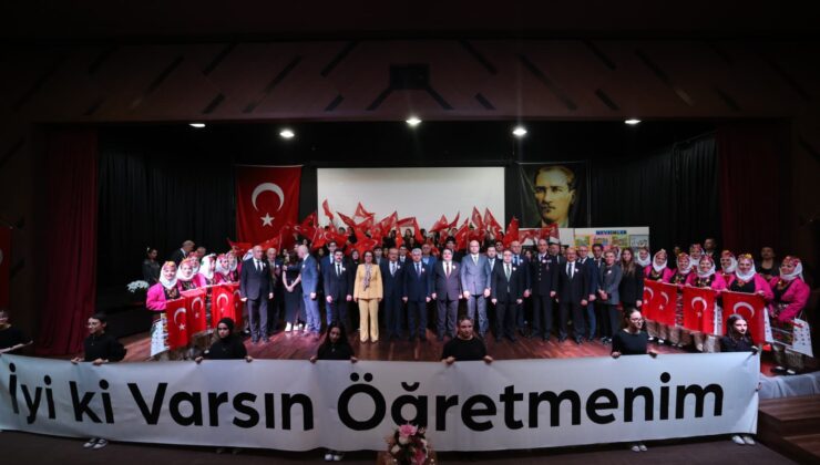 Sakarya’da 24 Kasım Öğretmenler Günü Coşkuyla Kutlandı