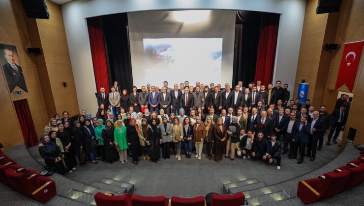 AK Parti İl Danışma Meclisi toplandı