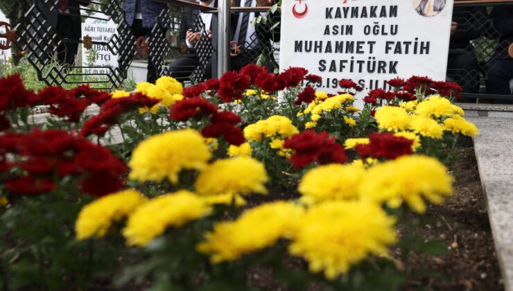 Şehit Kaymakam Safitürk, vefatının 9’uncu yılında kabri başında anıldı