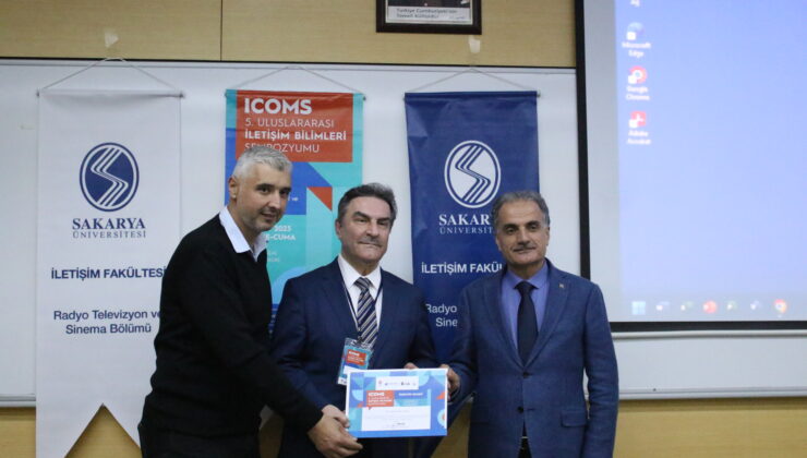 Gençler Uyarıldı “Dijital esaret mi, akıllı kullanım mı?”