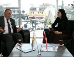 “Arifiye’de her şey var. Ne yok ki Arifiye’de? Hepsini yapmak bana nasip oldu”