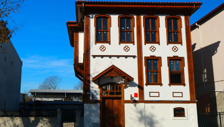 100 yıllık tarih Büyükşehir’le canlandı