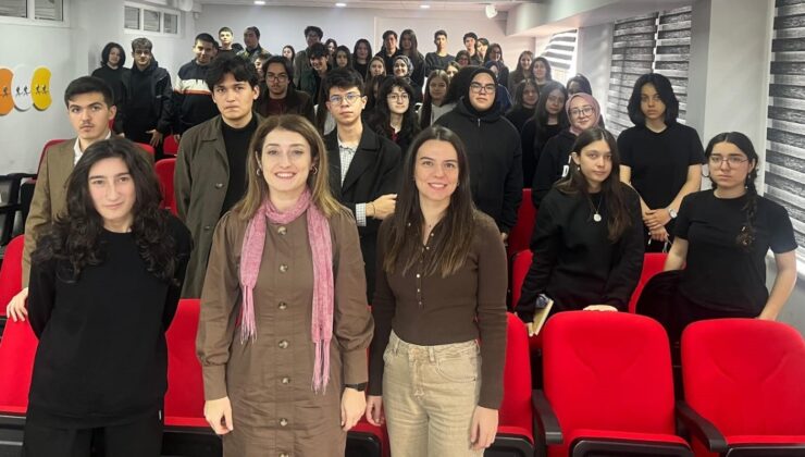 Lise öğrencilerine “İklim Değişikliği ve Sıfır Atık” eğitimi