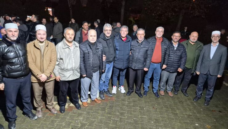 Umre dönüşü şükür mevlidi Çaybaşı Fuadiye’de okundu