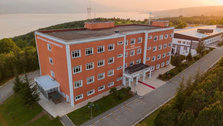 YÖK raporunun 11 başlığında ilklerde yer aldı