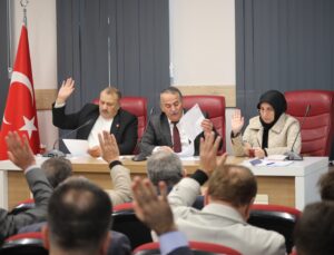Arifiye Belediyesinde yılın son meclis toplantısı gerçekleşti