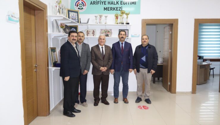İlçe Milli Eğitim Müdürü Dere’den Arifiye Halk Eğitimi Merkezine ziyaret..