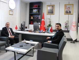 İl Sağlık Müdürü Özdemir’i makamında ziyaret etti.