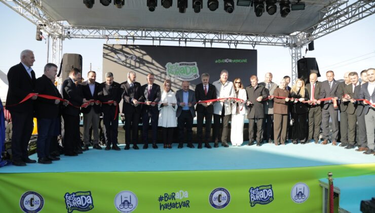 Fest Burada 2025 Kış Festivali’nin açılışı gerçekleşti