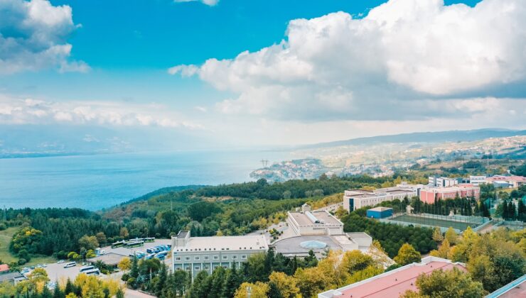 SAÜ, Türkiye’nin En İyi 12’nci Araştırma Üniversitesi Oldu