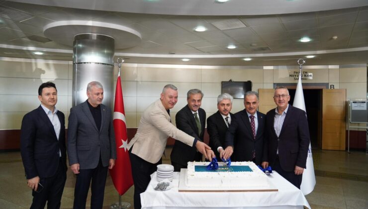 Sakarya Üniversitesi, araştırma üniversitesi statüsünü kutladı.