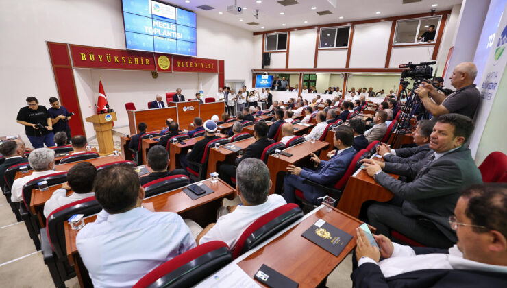 Yeni yılın ilk meclisi toplanıyor