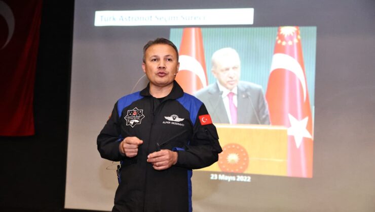 İlk Türk Astronot Alper Gezeravcı Sakarya’da Öğrencilerle Buluştu