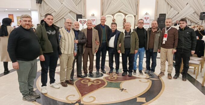 YÖÇEYDER’in geleneksel iftarında 500 kişilik gönül sofrası