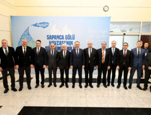 Sapanca Gölü’nün geleceğine dair akademik çalıştay başladı.