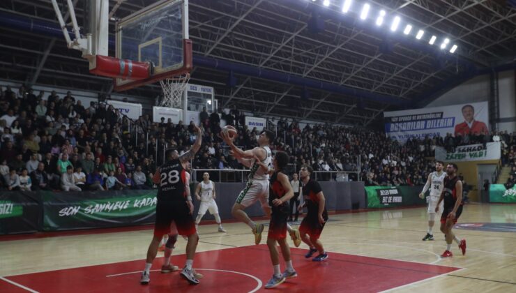 Büyükşehir Basketbol’dan taraftarı önünde net galibiyet: 86-66