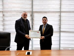 Kamu hastanelerinin başhekimlerine teşekkür belgesi