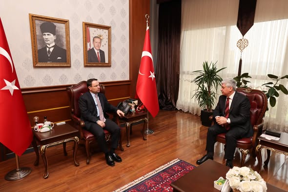 Bakan Gürlek’ten Sakarya Adalet Sarayı İçin “Erken Teslim” Müjdesi