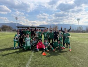 Arifiye Doğanspor U16 ‘dan Türkiye Şampiyonluğuna son 90 Dakika!