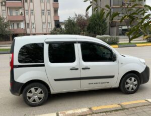 Arifiye Sosyal Yardımlaşma ve Dayanışma Vakfına Ait İkinci El Araç Satışı