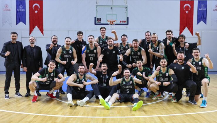 Büyükşehir Basketbol 1. Lig’e yükseldi