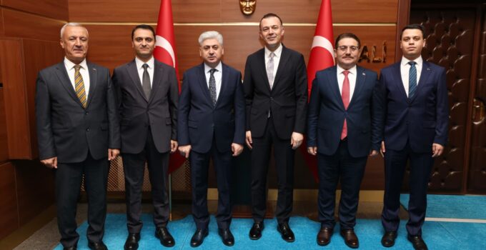 Türkiye Uzay Ajansı Başkanı Yusuf Kıraç Sakarya’da