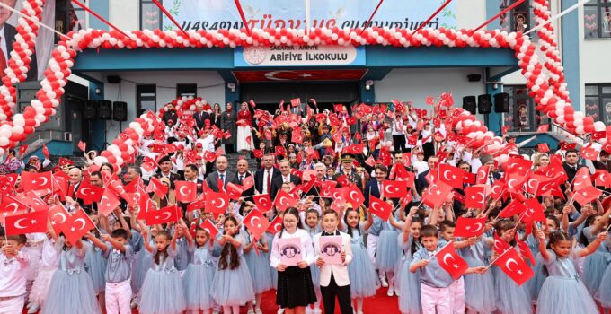 23 Nisan Bayram heyecanı Arifiye’de yaşandı