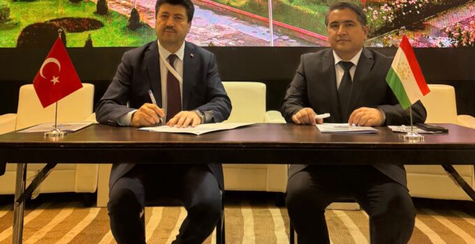 Tacikistan’da “Yeşil Ekonomi” iş birliği