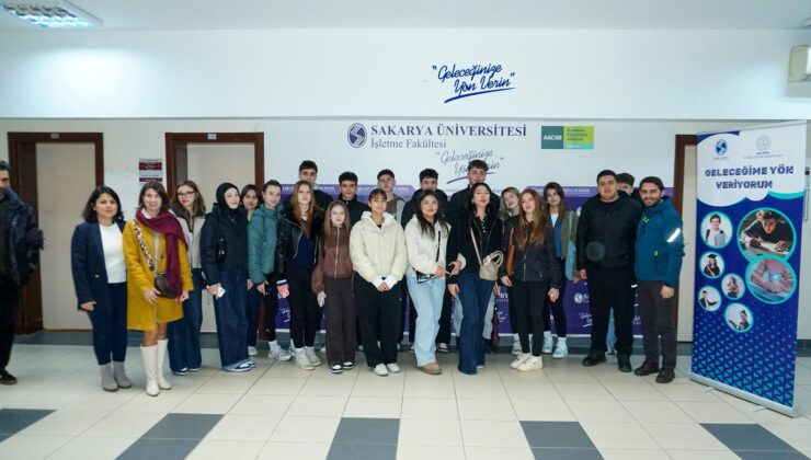 Sakarya’da 2 Bin Öğrenciye Kariyer Rehberliği