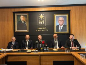 İYİ Parti Genel Başkan Yardımcısı Erhan Usta Sakarya’dan seslendi