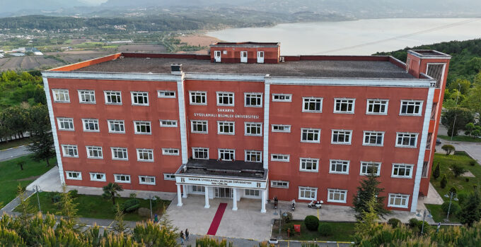 SUBÜ 10 akademik personel alacak