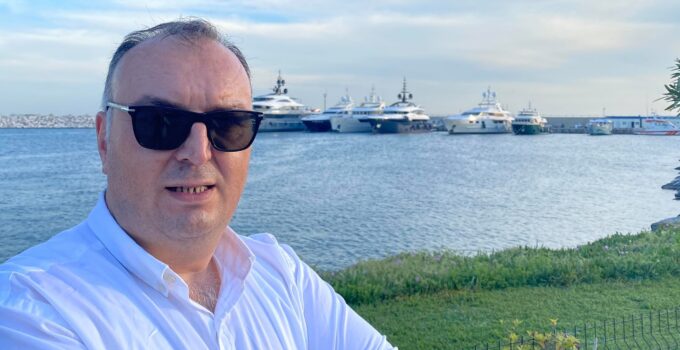 Veteriner Hekim Yavuz Akbulut ”Kurban Bayramı’nda en büyük risk hijyen eksikliği”