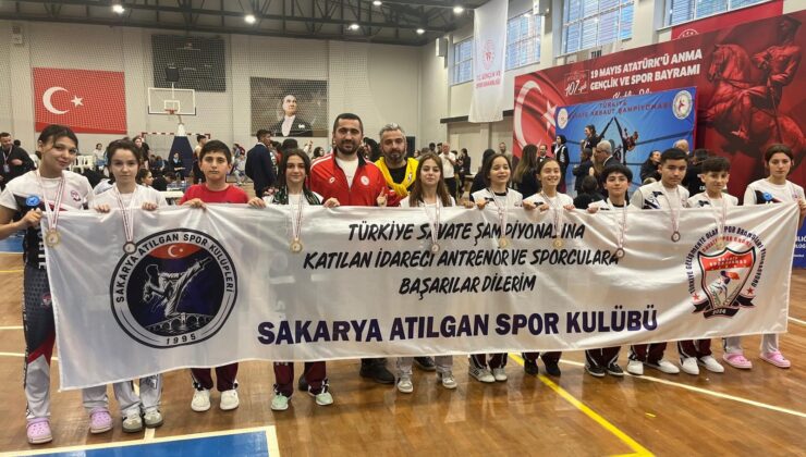 Arifiyeli Sporcular Savate Türkiye Şampiyonası’nda tarih yazdı