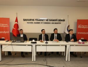 Kırsal Üreticiler “Yarının Köyleri Projesi” Kapsamında E -Ticaret Eğitimiyle Bilgilendi