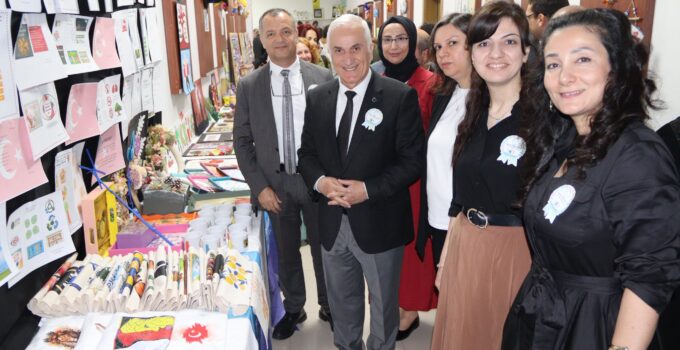 “Özel Çocuklardan Güzel Sanatlar Sergisi”