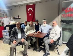 İlçe Esnafları ile bayramlaştı