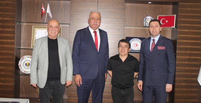 Efsane Sporcu Halil Mutlu SESOB’u ziyaret etti.