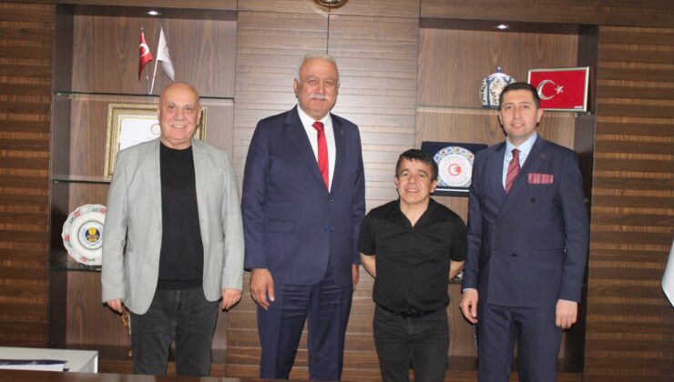 Efsane Sporcu Halil Mutlu SESOB’u ziyaret etti.