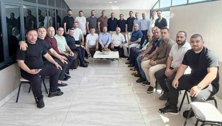 Talip Kuriş komite üyeleriyle Hüseyin Haldızoğlu’nun ev sahipliğinde buluştu