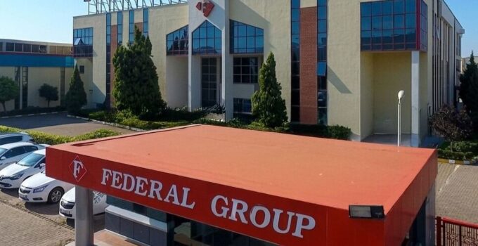 İlçemizde ki O fabrika 25 erkek makine operatörü alacak.