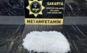 Yüzlerce gram metamfetamin ile Arifiye’de yakalandılar!