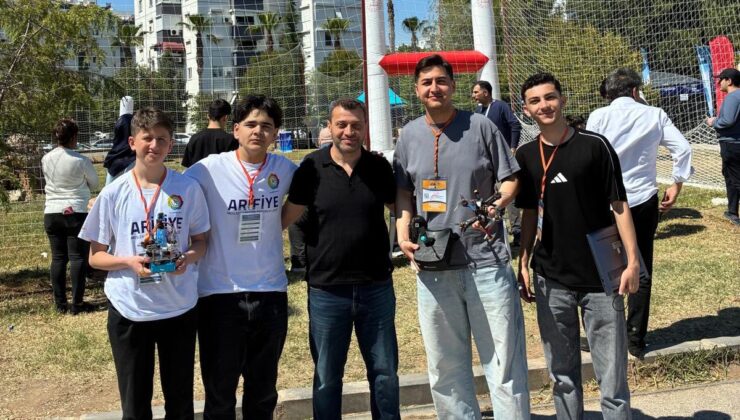 “18. Uluslararası MEB Robot Yarışması”nda Arifiye ilçemizi temsil ettiler