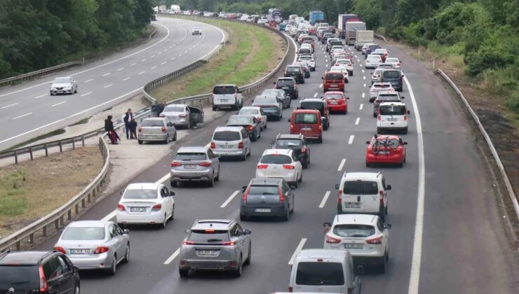 Bayram Tatili öncesi trafik yoğunluğu!